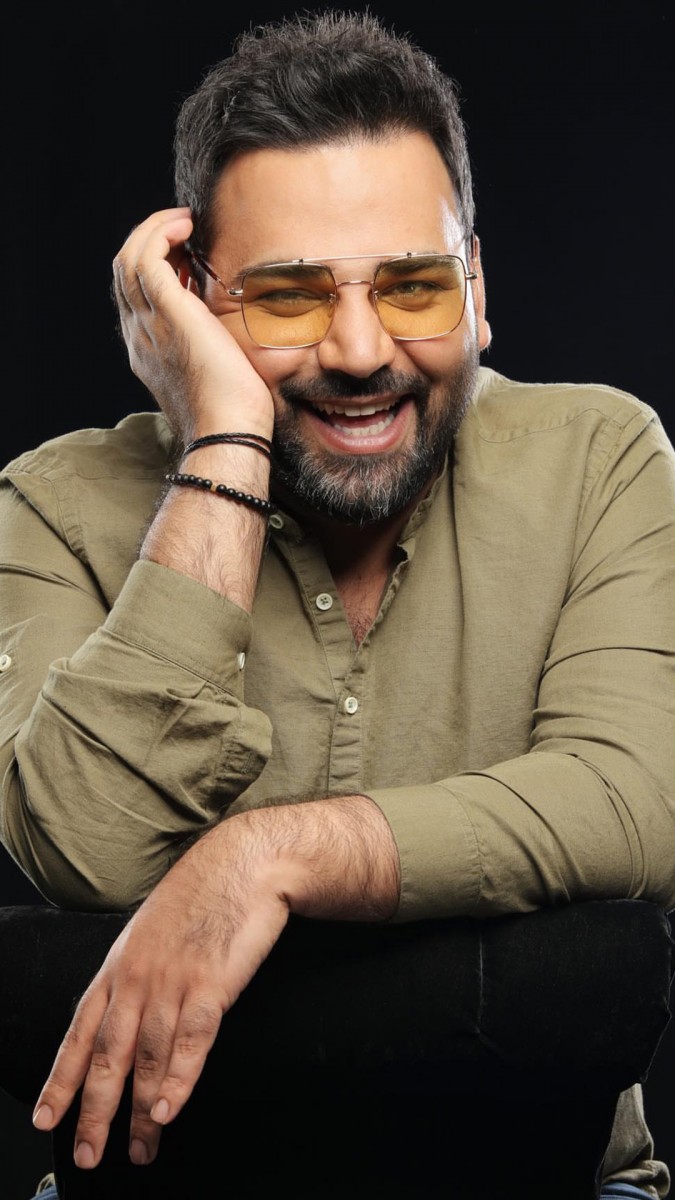 احسان علیخانی-مجری